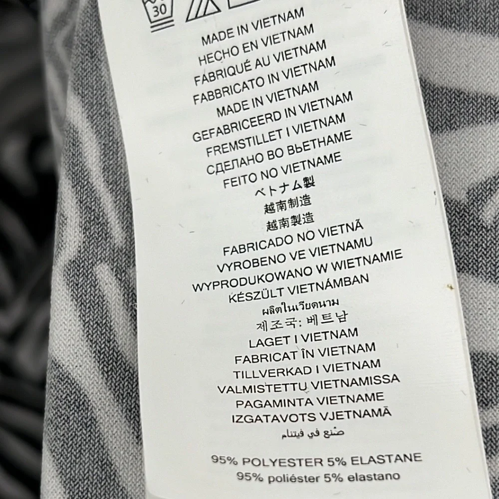 Michael Michael Kors Womens Printed Twist Keyhole stretchy top LG & SM BLK/WHT - Picture 8 of 9